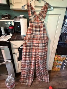 Plaid Wide-Leg Overalls Jumpsuit in Rust & Navy Plaid